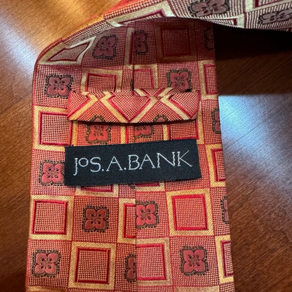 Silk Jos.A.Banks Autumn Tie - Picture 2 of 4